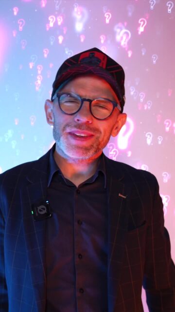 Świat pędzi, krew się leje, a my stoimy w obliczu pytań o cykliczność historii 🌍 

Czy to, co dzieje się teraz, było do przewidzenia?
Zapraszam Was na najbliższe CCC, gdzie rozłożymy na czynniki pierwsze kwartet niezależności finansowej: 

💰 Gotówka 
🪙 Stablecoiny 
🕶️ Kryptowaluty

Dowiedz się, jak te elementy współgrają i co oznaczają dla Twojego portfela w tych niepewnych czasach.

📍 Widzimy się 21 lutego w Łodzi. Data nie jest przypadkowa – w końcu Bitcoinów też jest tylko 21 milionów 😉

PS: Z kodem KANGA otrzymacie 5% zniżki na bilet: link w bio!